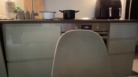 milanslav online show from March 1, 3:49 pm