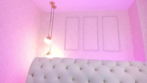 Sexy Mila  online show from March 3, 3:11 pm