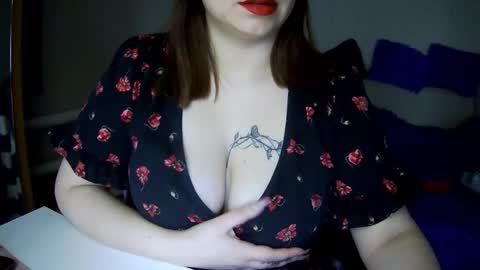 Milaxcute online show from November 14, 8:16 am