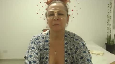 milchanell online show from December 22, 6:31 am