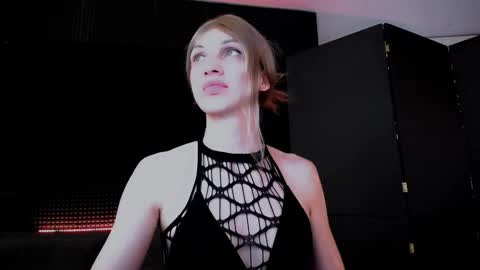 Milena Hardy online show from October 20, 5:56 am