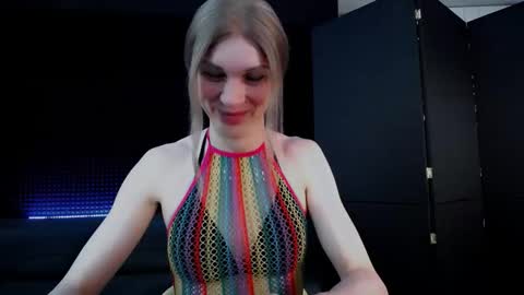 Milena Hardy online show from September 29, 4:44 am