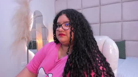 Miley online show from December 5, 9:12 pm