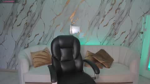 Miley Cruz  IG miley model23 online show from March 11, 7:39 pm