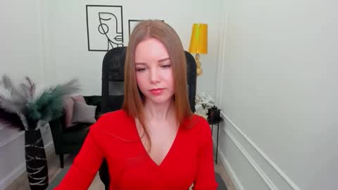 mileygloss online show from January 19, 11:31 am