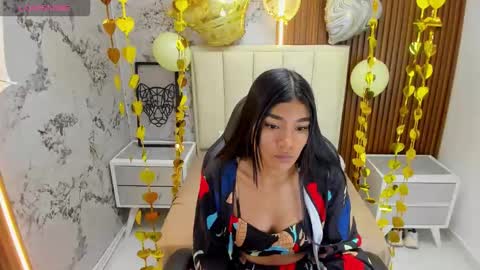 MILEY online show from November 26, 7:32 pm