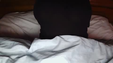 Snapshot of milfytitts chatting on September 20, 2:09 pm MilfyTitts online show from September 20, 2:09 pm