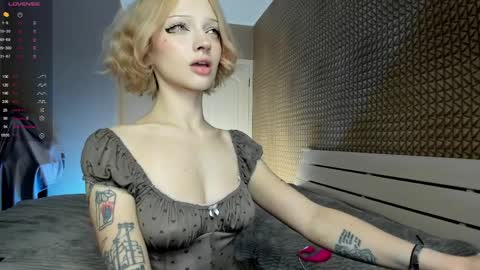 Mila 3 aka Deepthroat World Champion online show from March 29, 1:29 am