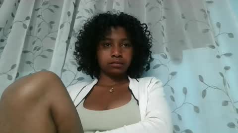 milinasy online show from May 27, 6:38 pm