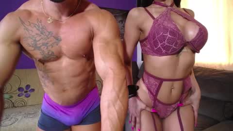 milioncouple online show from December 19, 7:51 pm