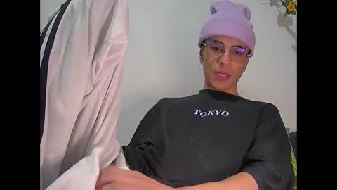 militoveruss2 online show from March 3, 10:44 am