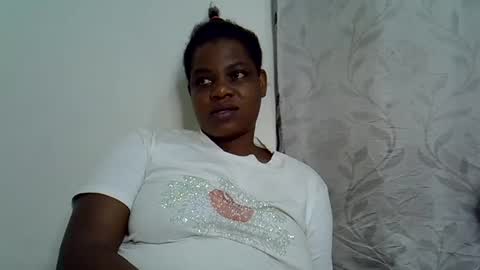 kinwity online show from January 31, 7:08 pm