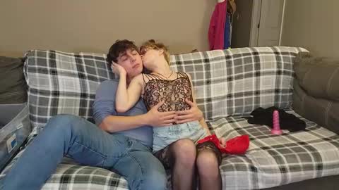 MilkandHoney online show from October 25, 2:34 am