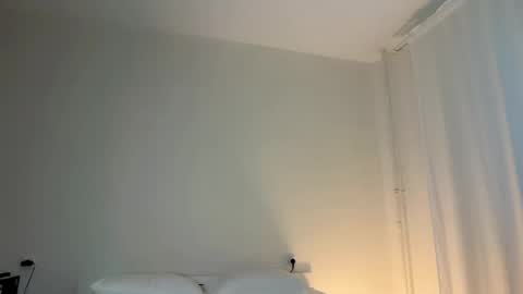 milky__way_ online show from January 16, 2:04 pm