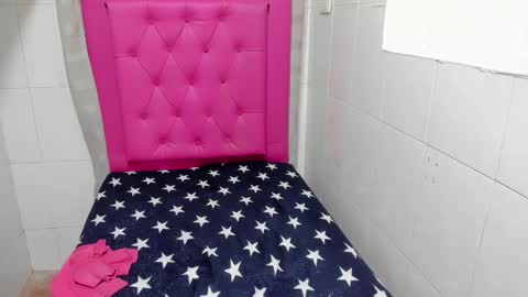 milkyway_18 online show from March 19, 3:28 pm