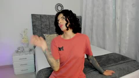 Milagros online show from February 15, 4:03 am