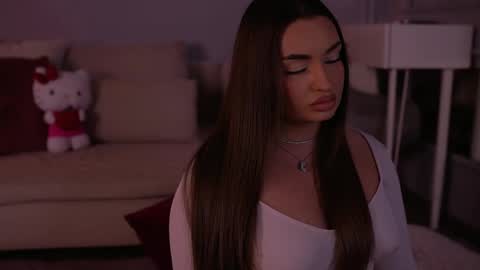 Milla online show from April 13, 5:33 am