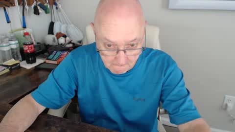 millenium0129 online show from September 18, 6:12 pm