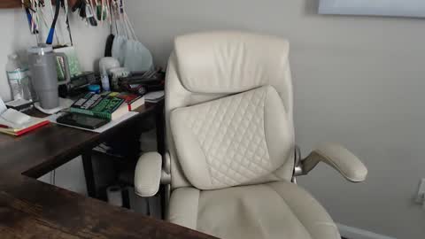 millenium0129 online show from February 2, 7:10 pm