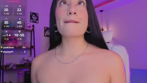 miller_vanessa_ online show from June 10, 9:13 pm