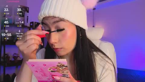 miller_vanessa_ online show from March 9, 9:30 pm