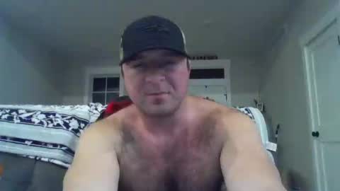 Snapshot of millertimenow34 chatting on January 28, 12:57 am millertime feet bigcock hairy straight muscles online show from January 28, 12:57 am