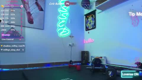 Im girl my name is Johana  online show from December 16, 9:21 pm