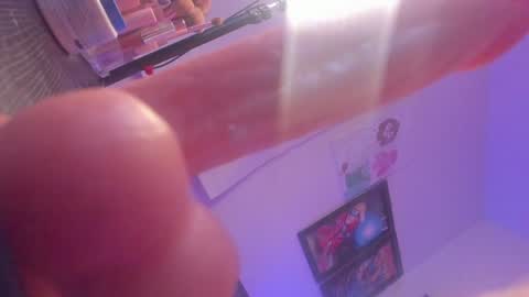 Monkey D Maddie online show from December 4, 3:09 am