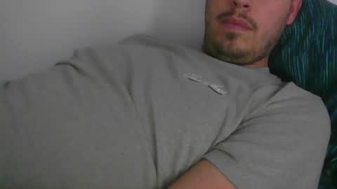 milowww1601 online show from December 30, 3:02 pm