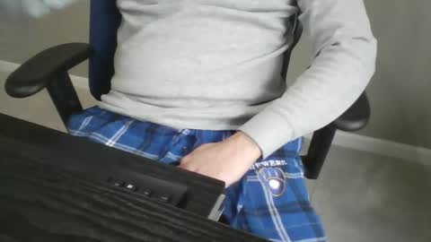 milwaukeebadger24 online show from March 6, 3:11 pm