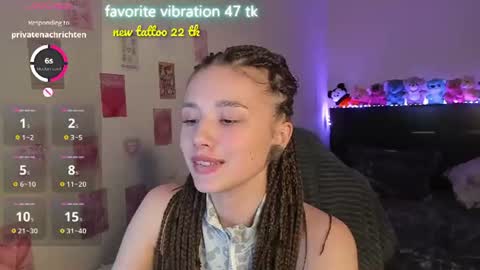 Emily online show from July 25, 6:50 pm