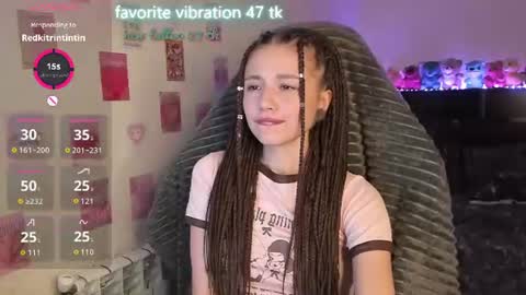 Emily online show from August 6, 5:44 pm
