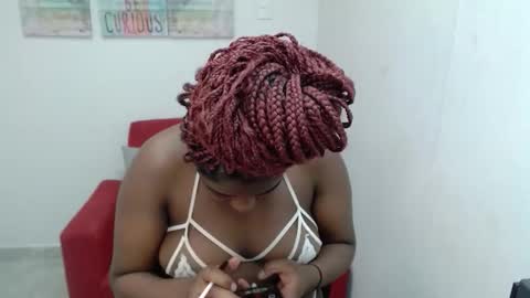 milykabigbooty online show from November 11, 7:05 pm