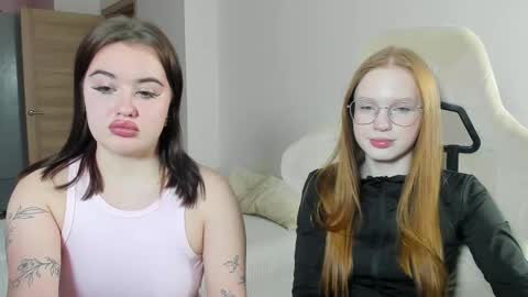 Milena and Jasper online show from January 31, 10:40 pm