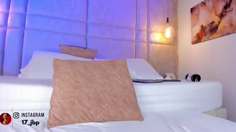 Milyy online show from October 16, 9:02 pm