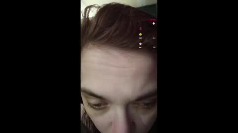 mimi142 online show from April 25, 5:10 pm