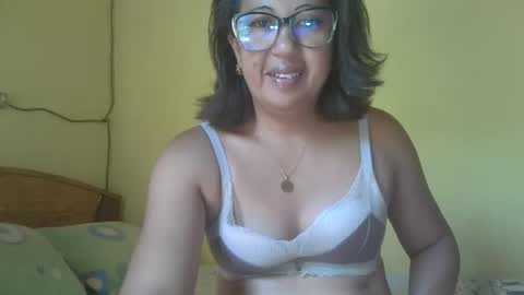 Snapshot of mimisou513 chatting on October 18, 7:34 am misou online show from October 18, 7:34 am