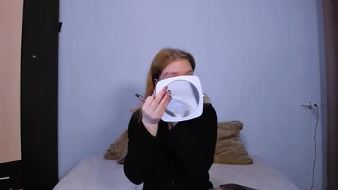 hi Im Mina  online show from September 15, 1:29 am