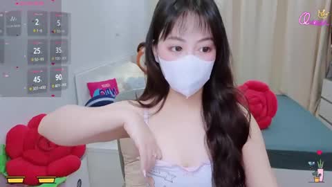mina_686 online show from May 7, 2:40 am
