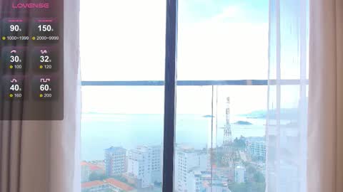 Snapshot of mina_moons chatting on September 17, 2:15 am Mina online show from September 17, 2:15 am