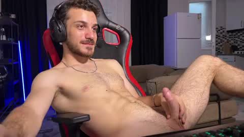    online show from June 28, 5:31 pm