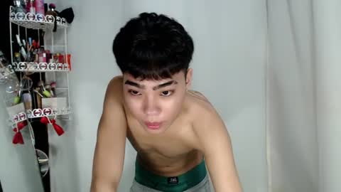 mingkla_man online show from July 29, 2:00 am