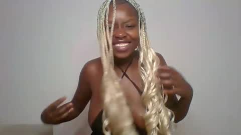 STRAWBERRY online show from February 21, 12:38 am