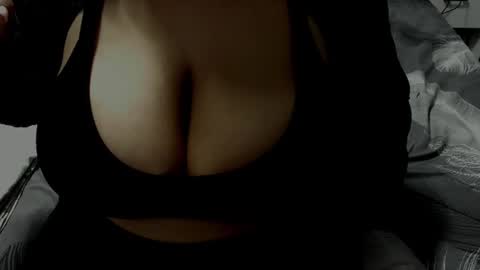 minka0 online show from July 7, 7:51 pm