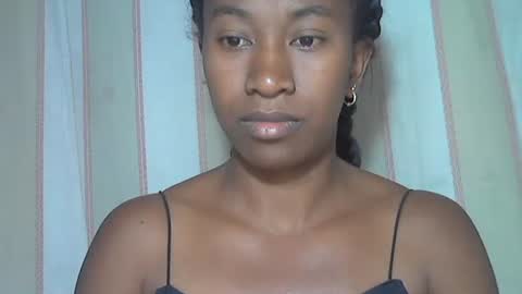 minouch211907 online show from November 12, 6:10 pm