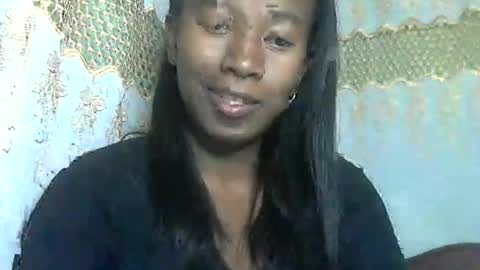 minouch211907 online show from June 8, 2:01 am