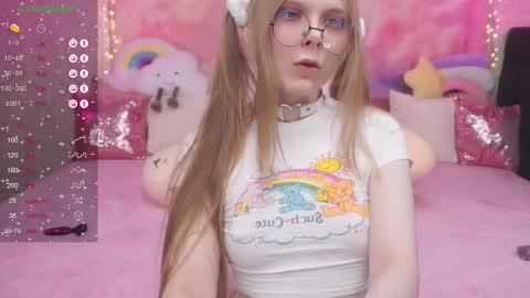 Vikki online show from March 8, 10:32 am