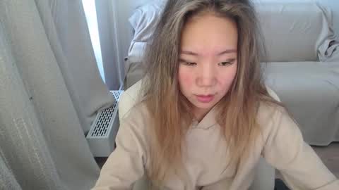 mira_g online show from September 24, 12:56 pm