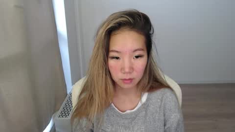 mira_g online show from October 30, 11:00 am