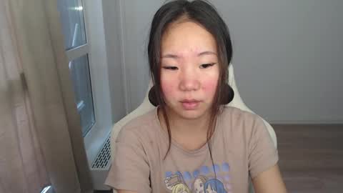 mira_g online show from February 27, 12:45 pm